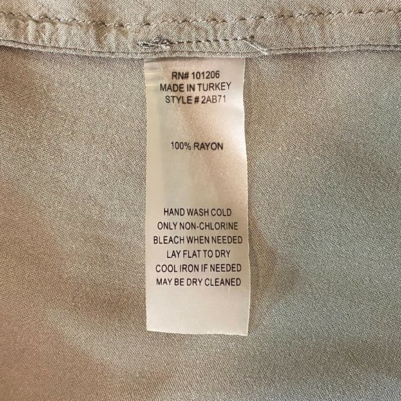 Soft Surroundings Tunic Cardigan Lightweight - Picture 7 of 7